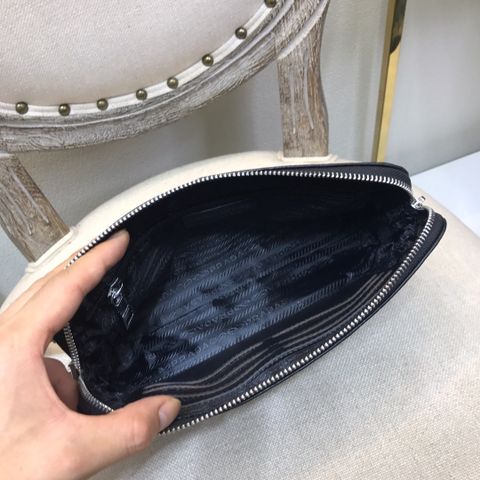 Clutch PRADA vân cá sấu khoá số 27cm đẹp lịch lãm cao cấp