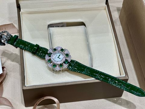 Đồng hồ nữ Bvlgari* dây da mặt bông hoa kim cương cực đẹp sang quyến rũ VIP 1:1
