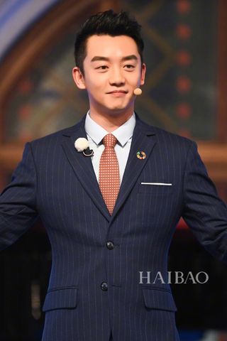 Cravat Hermes* hoạ tiết Logo H đẹp sang lịch lãm