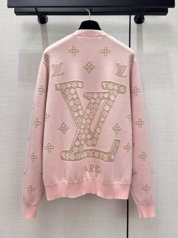 Áo len nữ LV* hồng nhạt dập hoạ tiết hàng độc VIP 1:1