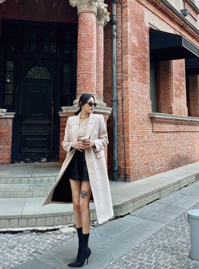 Balenciaga Việt Nam Giá Áo Khoác Balenciaga Chính Hãng Khuyến Mãi Tháng 72023 #34 Balenciaga Việt Nam Giá Áo Khoác Balenciaga Chính Hãng Khuyến Mãi Tháng 72023