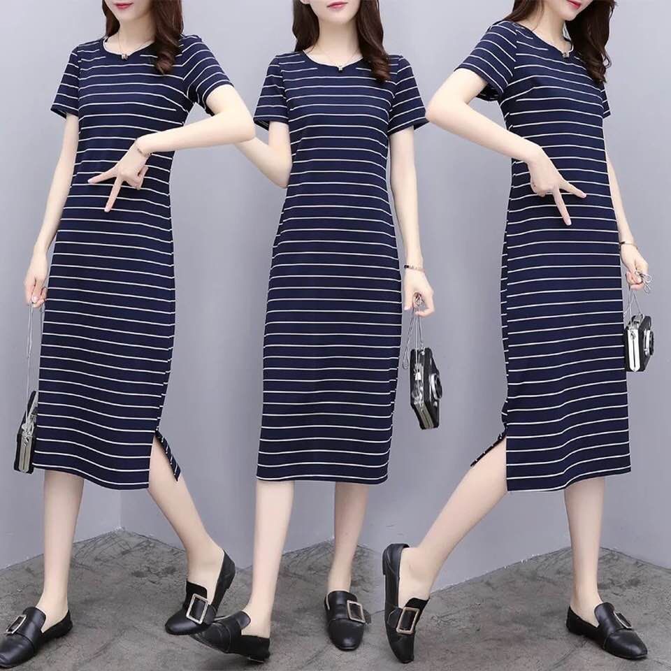 Váy Kẻ Ngang Dài Tay Thu Đông Hà Nội