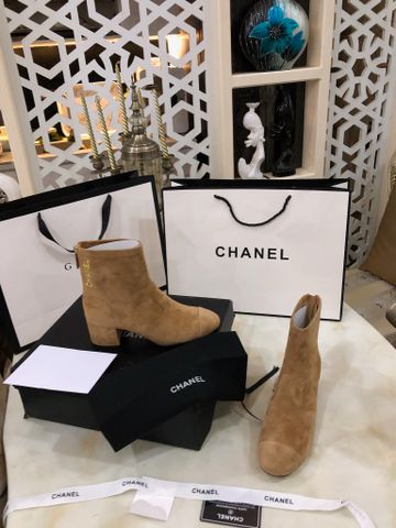 Boot chanel* cổ thấp gót vuông da bò SIÊU CẤP