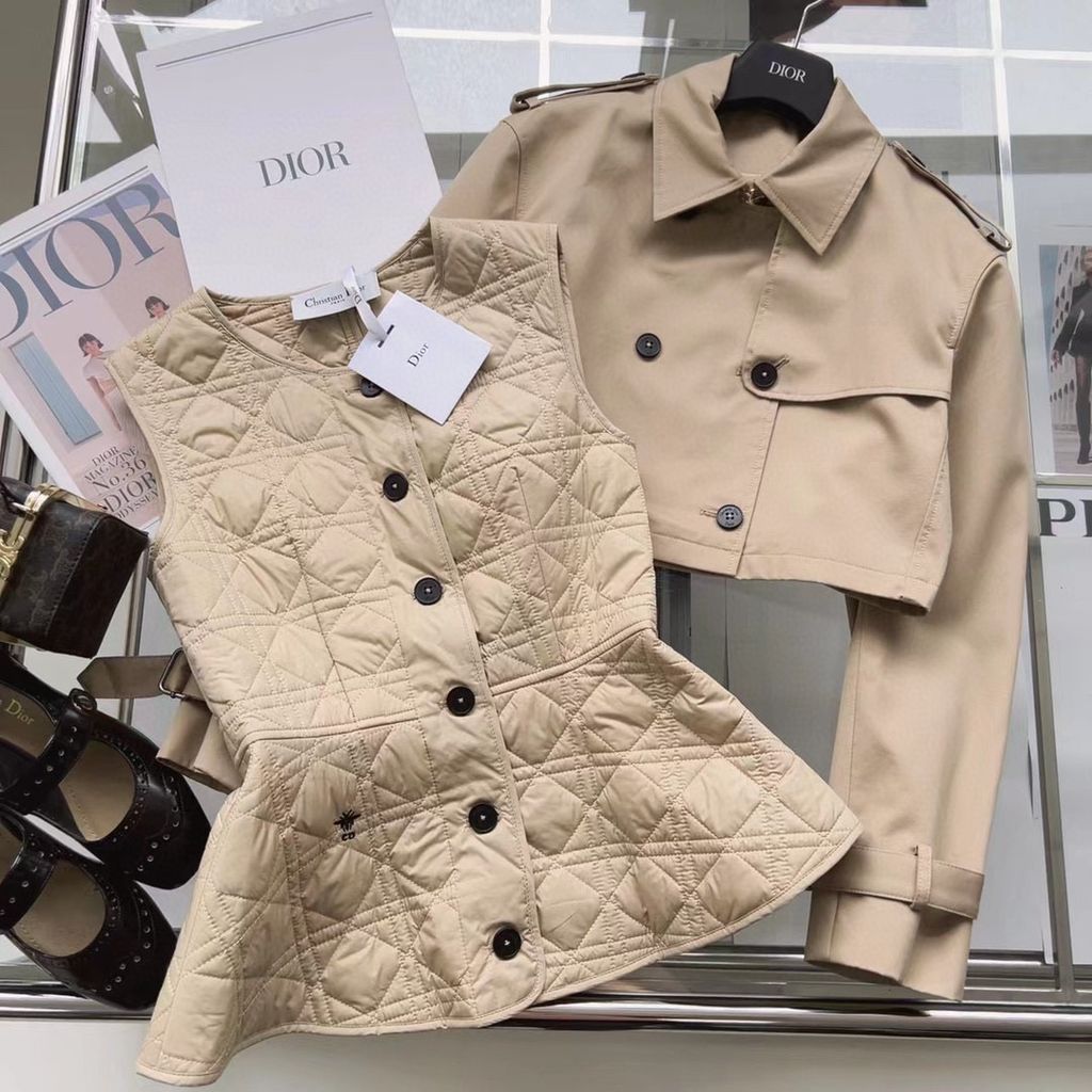 Áo vest nữ Dior hoạ tiết đẹp SIÊU CẤP Order Price 2600k httpLienF   lien fashion