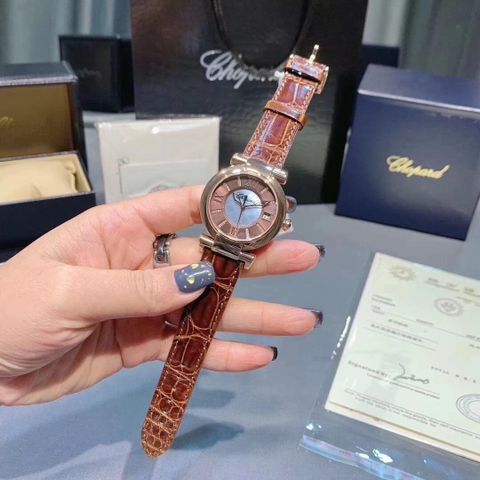 Đồng hồ nữ chopard siêu cấp dây cá sấu case 36mm