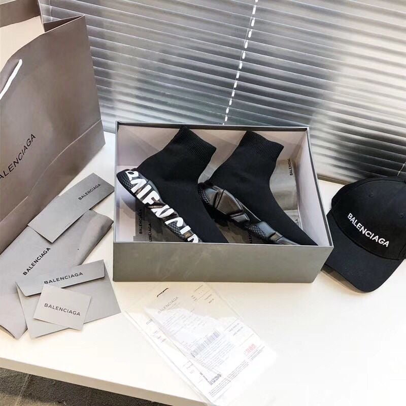 Top 6 sneaker Balenciaga Speed Trainer cổ cao cho nam nữ #6 Top 6 sneaker Balenciaga Speed Trainer cổ cao cho nam nữ