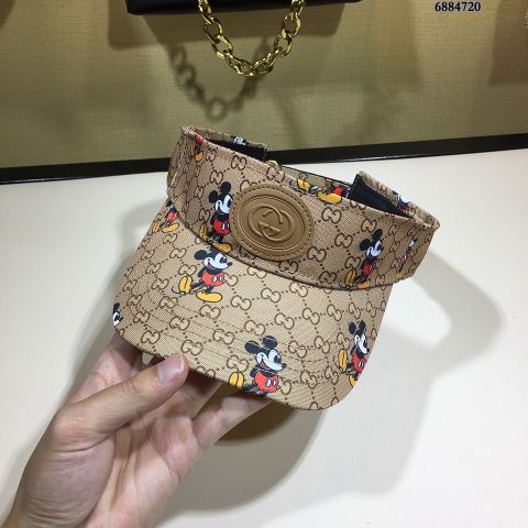 Mũ GUCCI nữ không chóp hoạ tiết mickey hàng độc