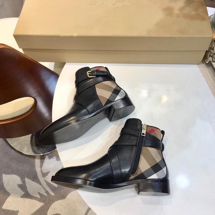 Boot nữ burberry cổ thấp da lỳ đẹp hàng siêu cấp size 35-40 Giá 2500k –  lien fashion