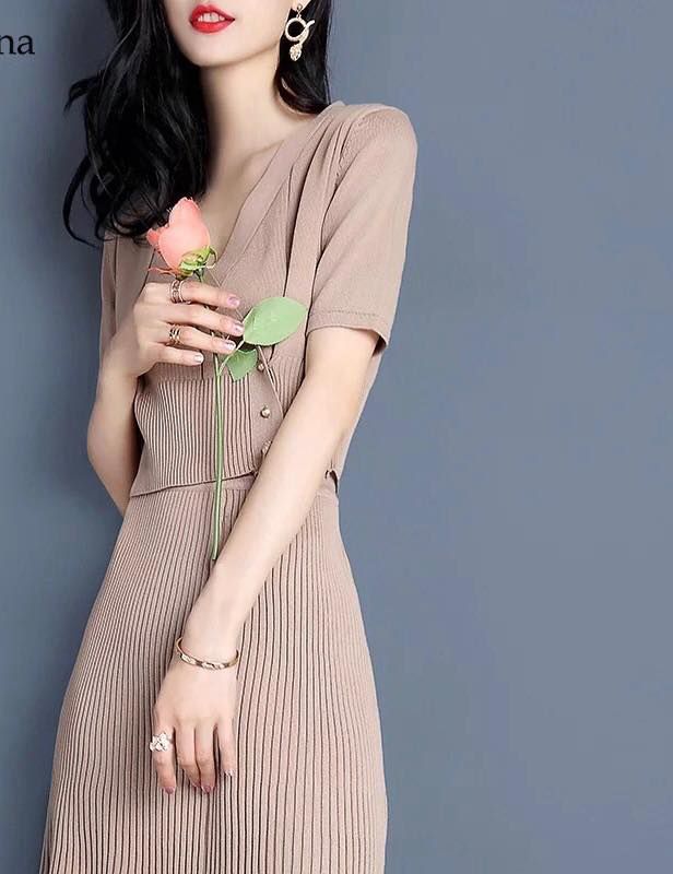 14 Mẫu váy len thu đông ấm áp khiến chị em phát cuồng