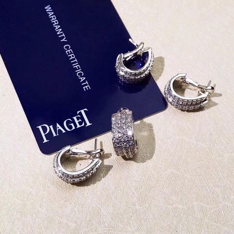 Khuyên piaget bạc ý 925 si vàng 18k