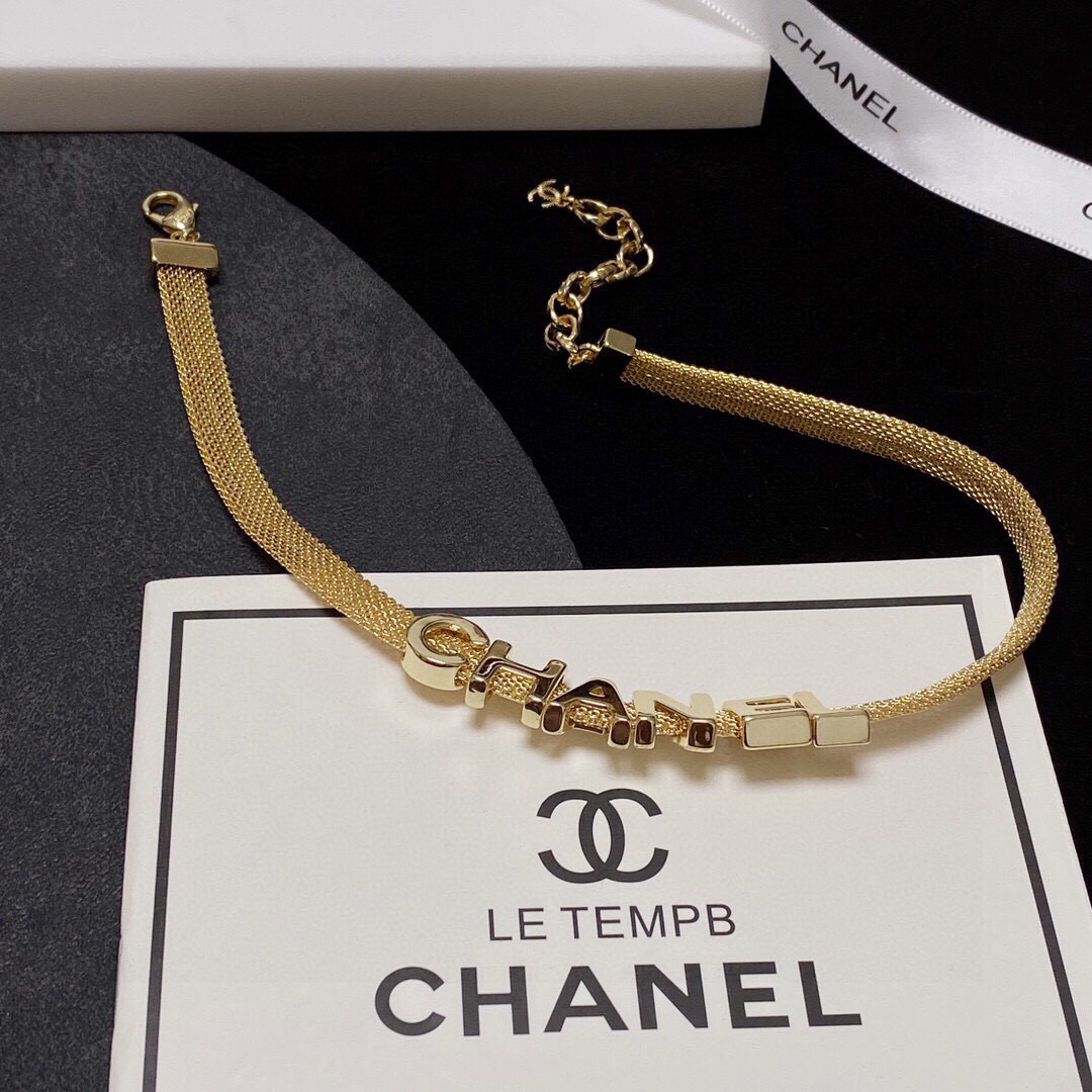 Chanel CC Halskette Vergoldet  lÉtoile de Saint Honoré