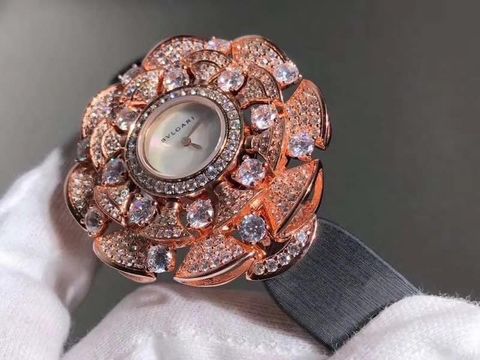 Đồng hồ nữ BVLGARI bông hoa kim cương