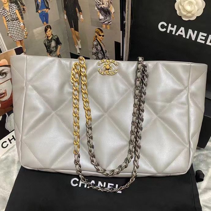 CHANEL FLAP