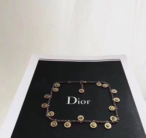 Vòng cổ dior