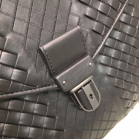 Túi da nam Bottega VENETA da đan đẹp size 39cm SIÊU CẤP