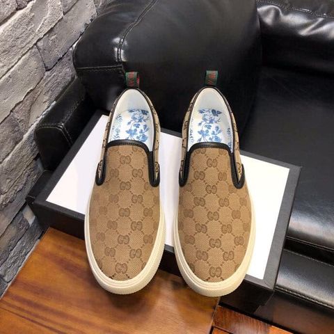 Giày slip on nam GUCCI hoạ tiết logo đẹp