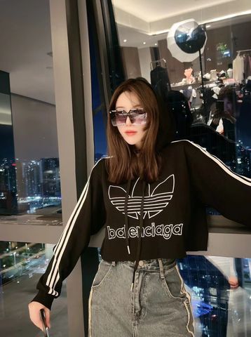 Áo hoodie nữ BALENCIAGA*