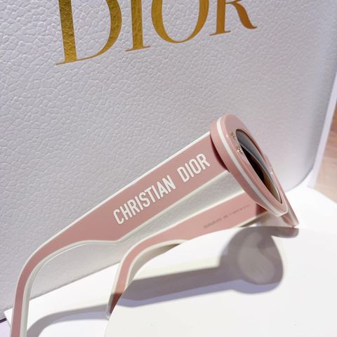 Kính nữ Dior* hồng gọng in chữ đẹp SIÊU CẤP