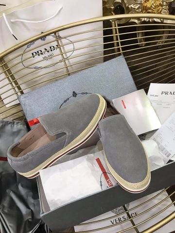 Giày slip on nam PRADA da lộn