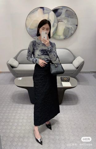 Áo len nữ Dior* hoạ tiết bức tranh đẹp VIP 1:1