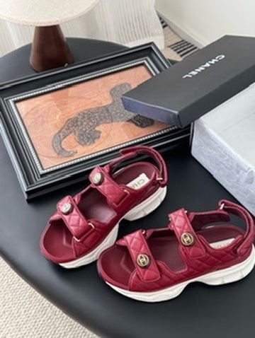 Sandal nữ CHNEL* thể thao đế cao Magic Touch” Sandal