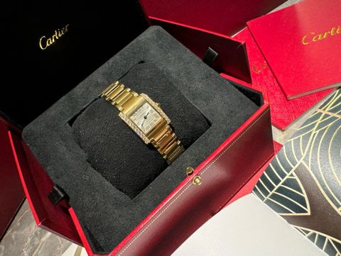 Đồng hồ nữ cartier* mặt vuông nạm kim đẹp sang VIP 1:1