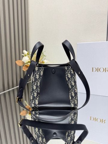 Túi xách nữ Di*or*  Signature Bucket Bag