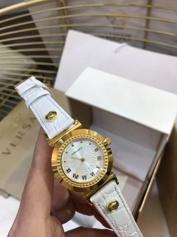 Đồng hồ nữ VERSACE dây da vân cá sấu đẹp Super