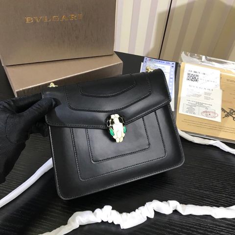 Túi bvlgari chốt đầu rắn size 20cm nhỏ xinh nhiều màu đẹp