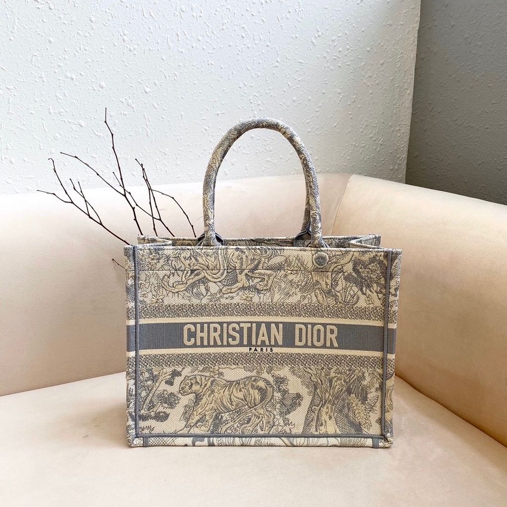 dior book tote 36cm