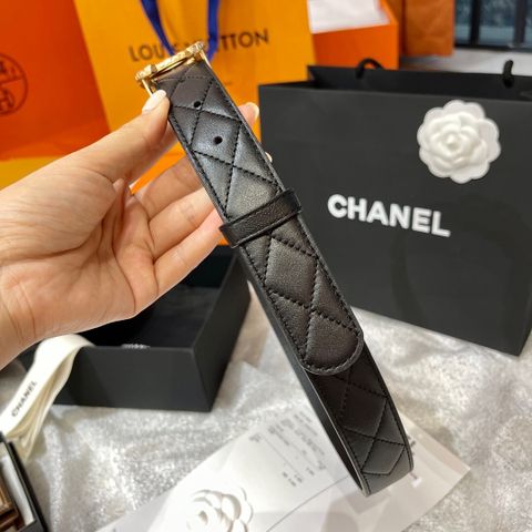 Belt nữ chanel* bản 3,4cm dây da bê trần trám dập chữ nổi cực đẹp sang cao cấp