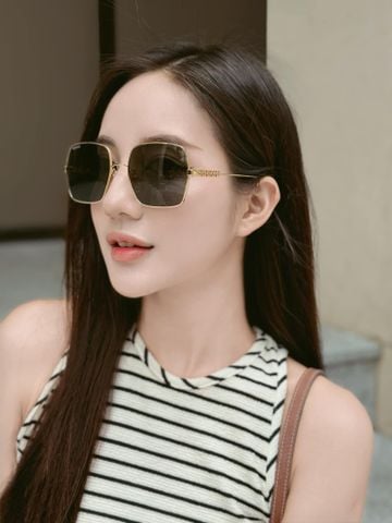 Kính mắt nữ GUCC*  – kiêu sa và sành điệu