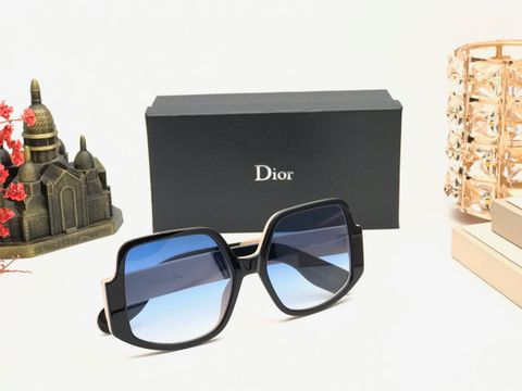 Kính Dior nữ mắt vuông cực chất