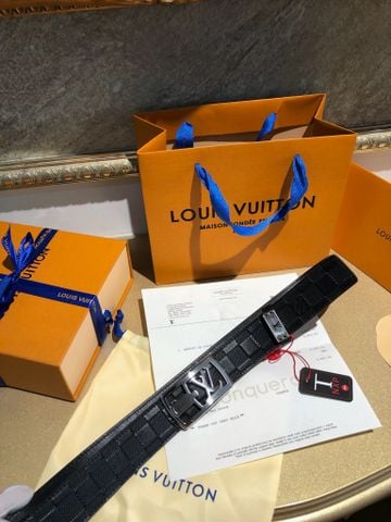 Belt nam L*V Điểm nhấn hoàn hảo cho phong cách lịch lãm