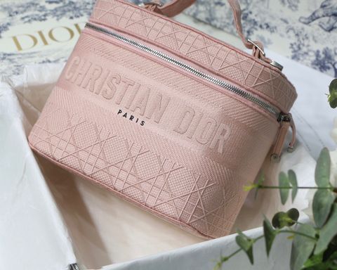 Túi xách nữ Dior* SIÊU CẤP chất vải thêu nồi hoạ tiết chữ kim cương đẹp sang