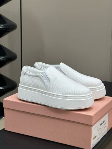 Giày slip on nữ miu* miu* cao 6cm kiểu đơn giản chất canvas cao cấp