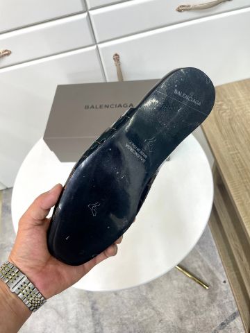 Sục nam Balenciaga* vân cá sấu bóng khoá bạc đẹp SIÊU CẤP