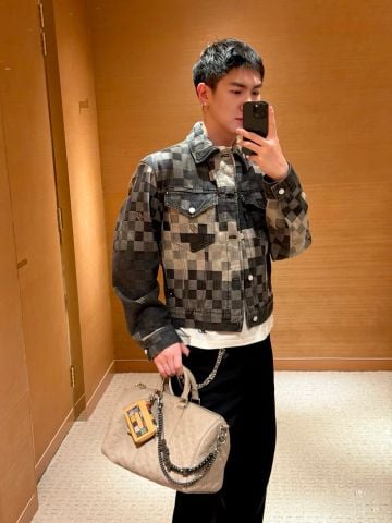 Áo khoác jeans nam L*V hoạ tiết caro màu mới đẹp độc cao cấp