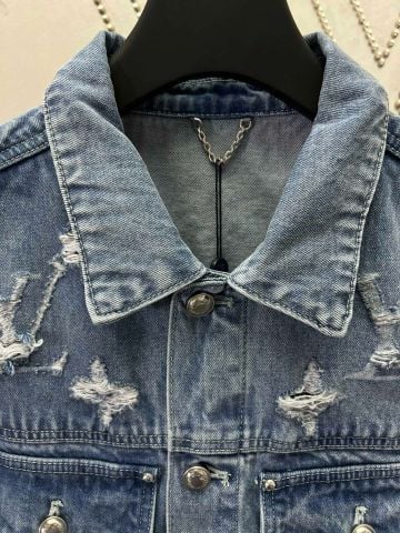 Áo khoác jeans nam L*V phối hoạ tiết Monogram đẹp VIP 1:1