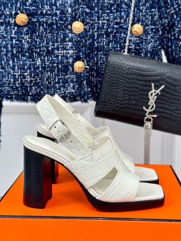 Sandal cao gót  Herme*s  – thiết kế H-cutout