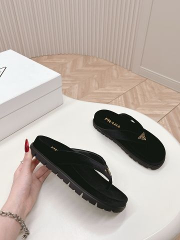 Dép nữ  sỏ ngón PRADA* VIP 1:1