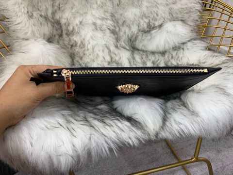 Clutch VERSACE* nam nữ da vân ngang logo vàng đẹp sang cao cấp 29cm