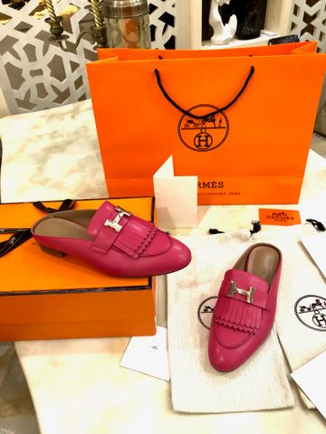 Sục nữ Hermes* da bò khoá bạc tua rua kiểu đẹp