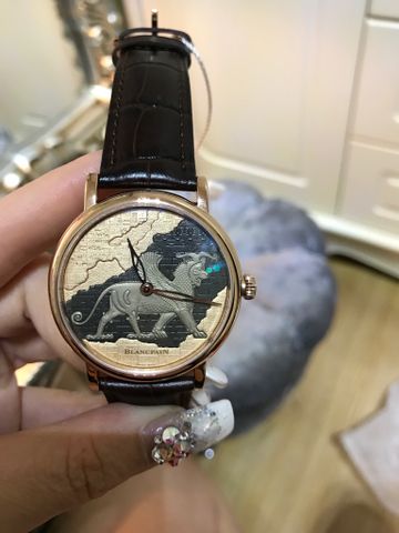 đồng hồ BLANCPAIN, sư tử mọc thêm cánh