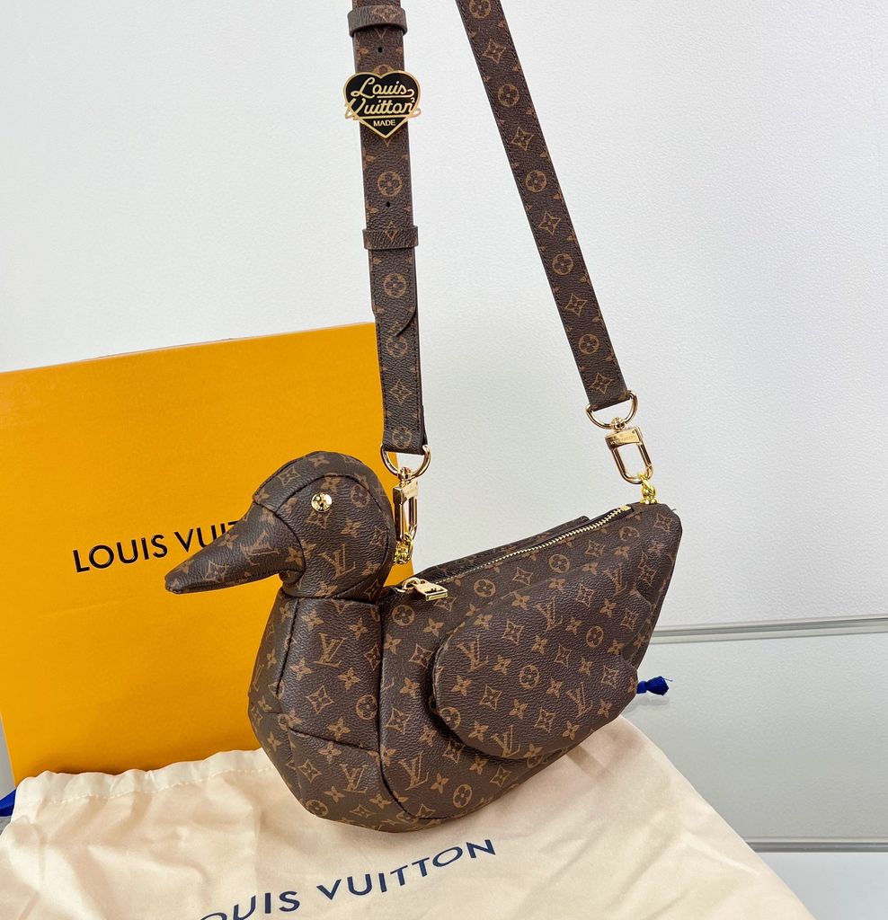 Top với hơn 58 về túi louis vuitton to  cdgdbentreeduvn