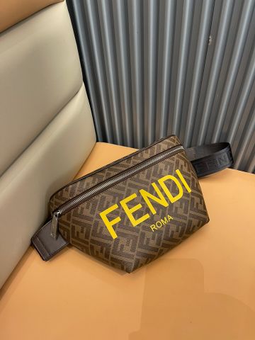 Túi nam FENDI* đeo ngực phối hoạ tiết Logo kiểu đẹp cao cấp