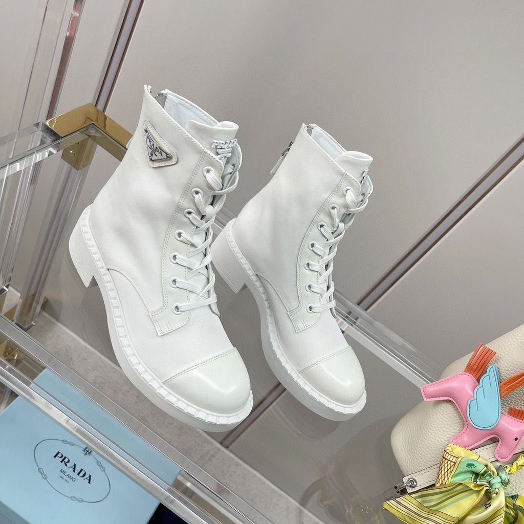 Boot cổ lỡ PRADA* chất vải phối da bóng mờ kiểu đẹp dáng khoẻ SIÊU CẤP –  lien fashion