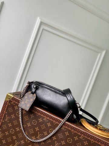 Túi xách nữ L*V  Pochette Vibe