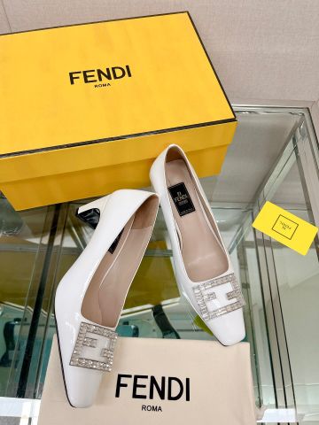 Giày cao gót FENDI* cao 6,5cm da lộn và da bóng logo nạm đá đẹp sang SIÊU CẤP