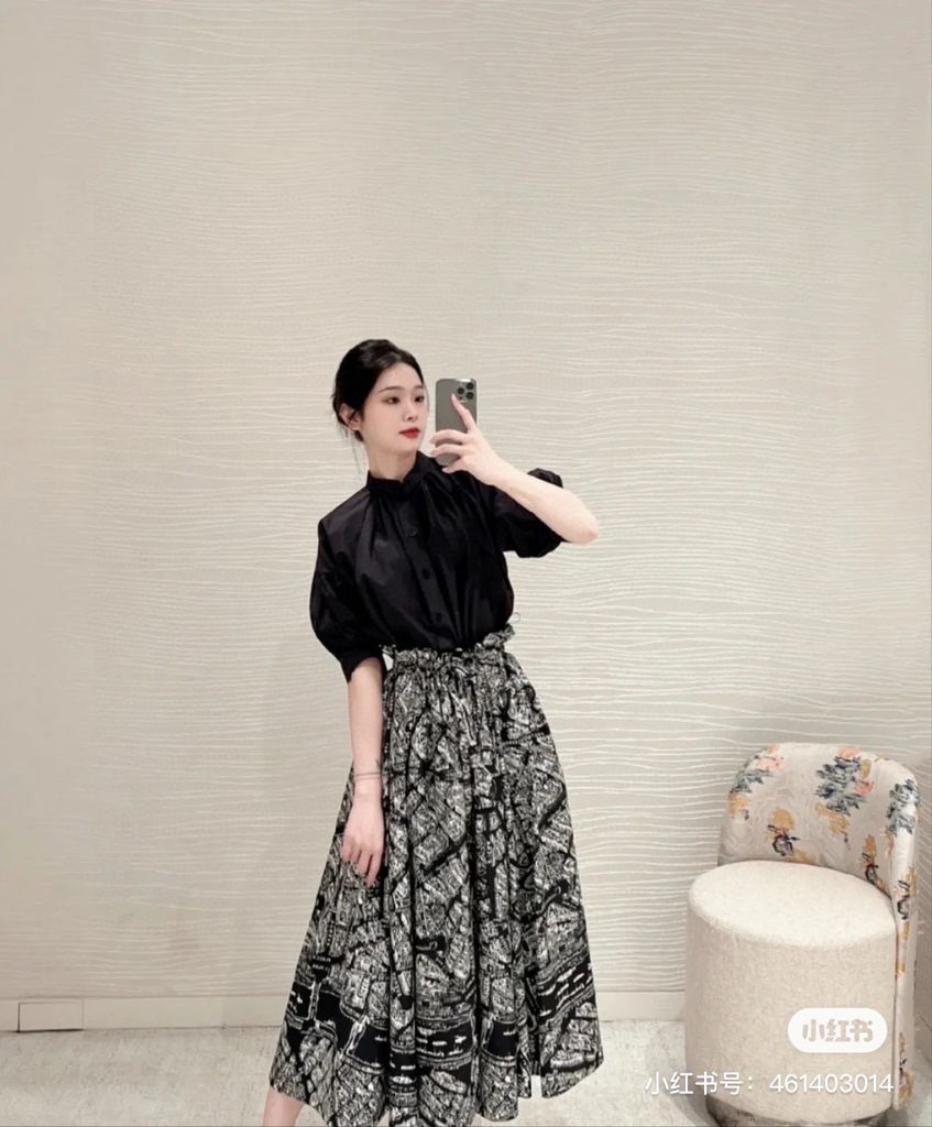 DUONG Fashion  New chân váy xoè dài dior 2 mầu đen  nâu  Facebook